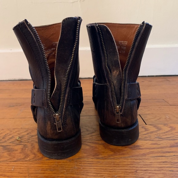 Frye John Addison Harness Back Zip boots - Picture 4 of 8